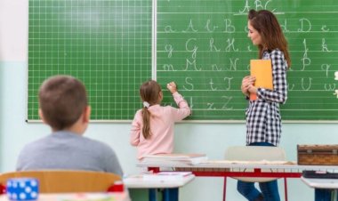 Ilie Bolojan: Vom propune creșterea normei didactice cu două ore