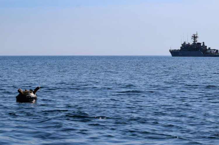 Forțele Navale Române desfășoară permanent misiuni de monitorizare în Marea Neagră