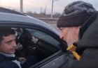 Fermierii şi transportatorii continuă protestul la Constanța. George Simion, alungat de protestatarii din Constanța