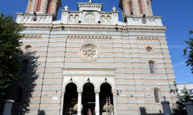 Cancelaria Sfântului Sinod: Solicitarea ridicării Arhiepiscopiei Tomisului la rang de Mitropolie încalcă ordinea statutară a Bisericii