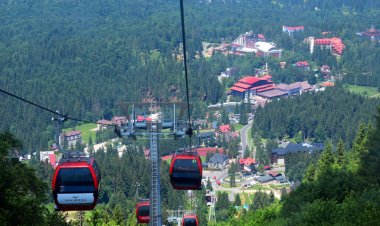 Creștere cu 3 la sută a interesului turiștilor pentru vacanțe în România, în prima jumătate a anului 2024