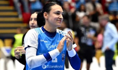 Cristina Neagu a devenit cea mai bună marcatoare din istoria EHF Champions League