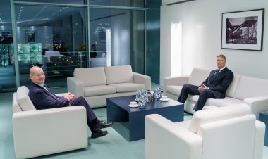Cancelarul Olaf Scholz a discutat cu preşedintele Iohannis despre convorbirea cu Vladimir Putin