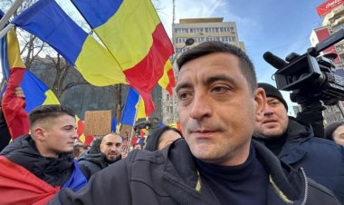 George Simion anunță mobilizare generală în Piaţa Victoriei