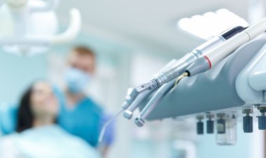 Consiliul Concurenței a declanșat o investigație pe piața serviciilor stomatologice