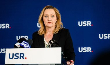 Lasconi: Presiunea pusă de USR în Parlament l-a scos pe Iohannis din adormire