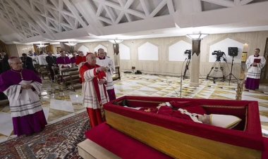 Funerariile Papei Francisc au fost programate pentru sâmbătă. Ilie Bolojan merge la Vatican