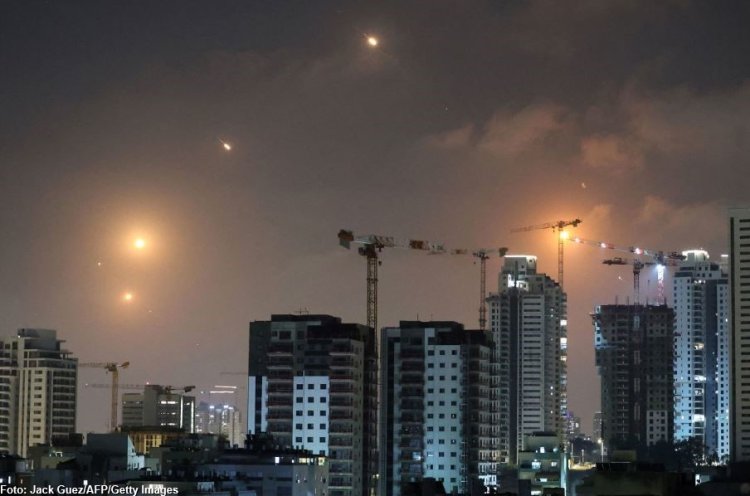 Iranul a lansat mai puțin de 100 de rachete balistice asupra Israelului