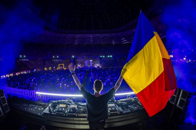 Debut spectaculos pentru Kapital: peste 45.000 de participanți au petrecut în prima zi de festival