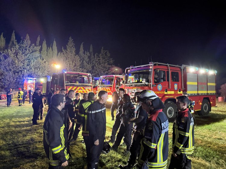 O nouă intervenție a pompierilor români la incendiile din Franța
