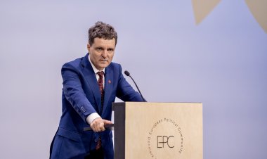 Raportul prezentat de președinte liderilor europeni: Atacuri cibernetice, acțiuni secrete și propagandă.