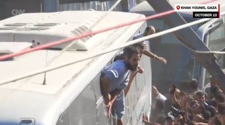 Israelul a început eliberarea deținuților palestinieni după revenirea ultimilor ostatici