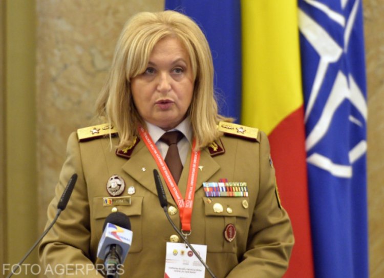 Florentina Ioniță-Radu, trecută în rezervă. Nicușor Dan: O armată puternică înseamnă și integritate