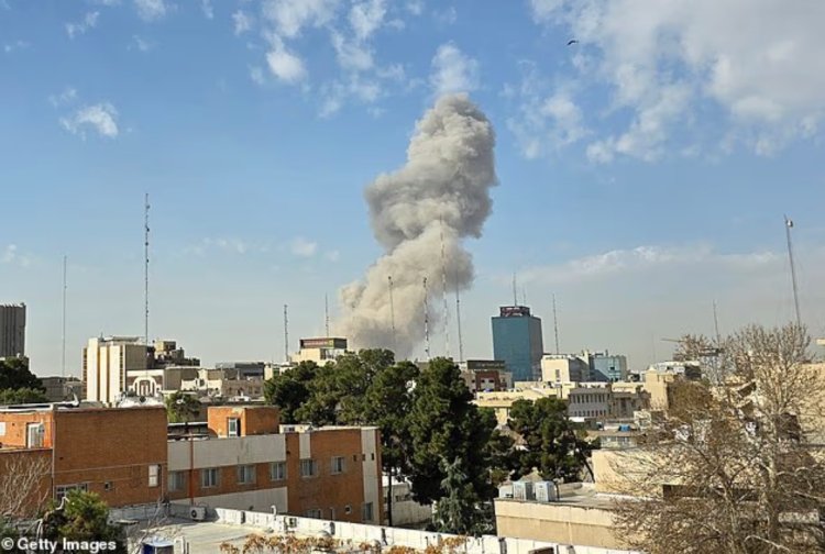 Statele Unite şi Israelul au atacat Iranul