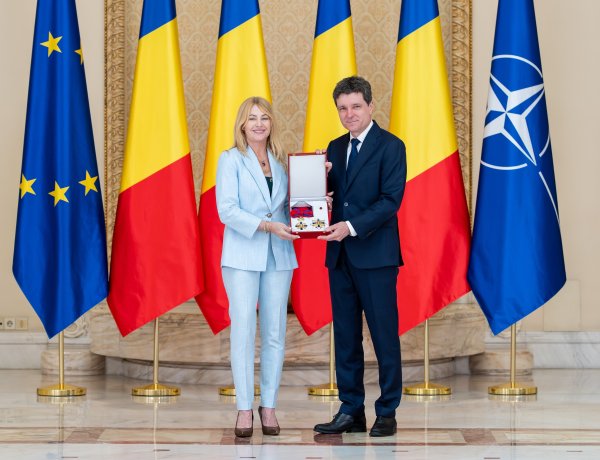 Nadia Comăneci, decorată cu Ordinul Național Steaua României în grad de Mare Cruce