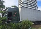 TIR scăpat de sub control în oraşul Constanţa