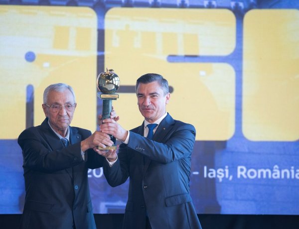 Municipiul Iaşi primeşte trofeul Marul de Aur, Oscarul Turismului din partea FIJET