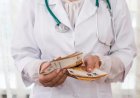 Anchetă DNA la Spitalul Militar Constanța: Doi medici chirurgi, acuzați de luare de mită în formă continuată