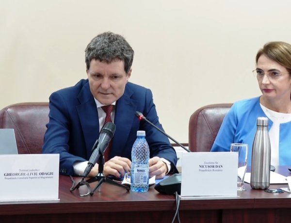 Nicuşor Dan: E momentul să tranşăm problema. Societatea aşteaptă să avem Guvern.