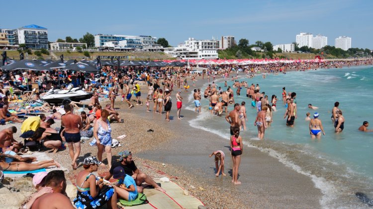 Turismul românesc a crescut în luna iulie 2026, după un început de vară mai dificil. Estimări pozitive pentru august