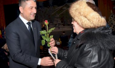 Festivitate de premiere a seniorilor Constănțeni