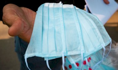 Tăriceanu: La modul cum se mișcă Guvernul Orban, măștile promise vor ajunge la români după ce trece și pandemia